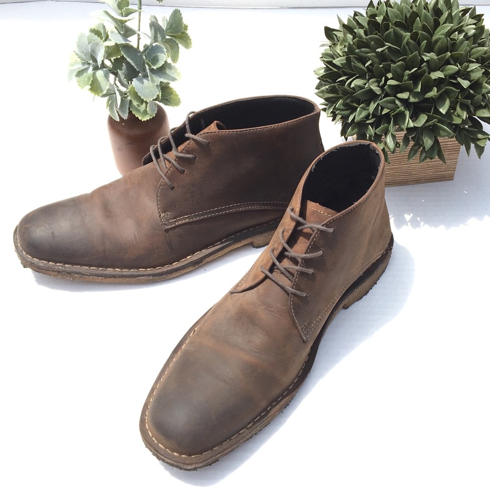 Johnston and Murphy Men’s Chukka Boots size 12
